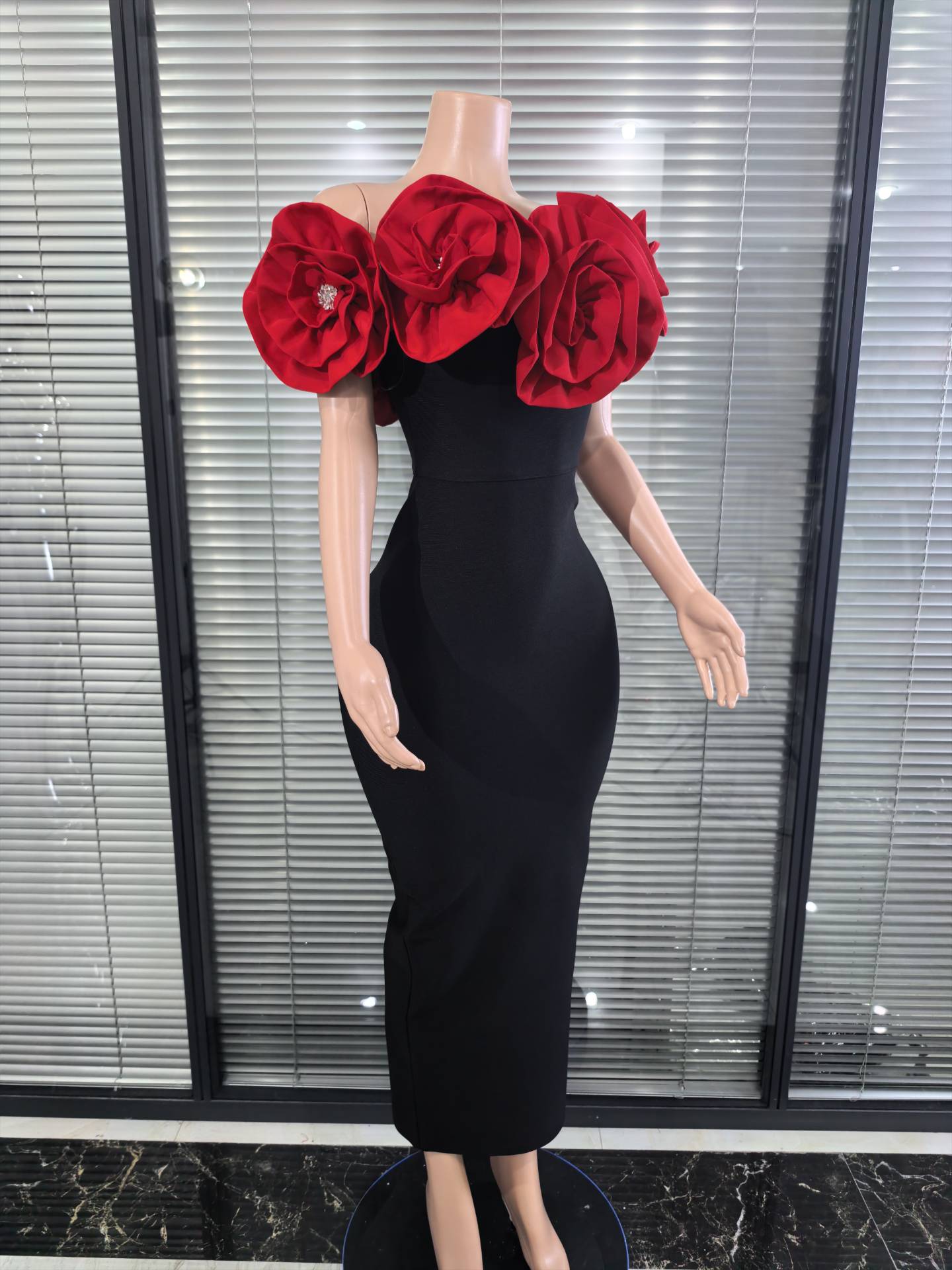 Rojo blanco mujeres Sexy sin t - Women'S Red Formal Wear reseña y precio